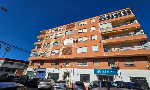 Videresalg - Lejlighed lejlighed -
SAX