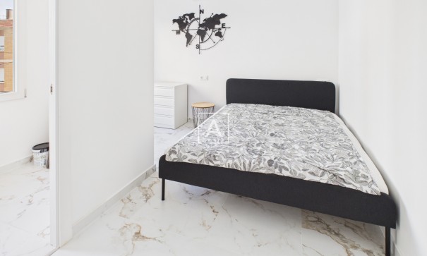 Revente - Appartement -
Torrevieja - Centro Torrevieja