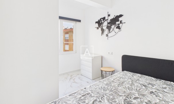 Revente - Appartement -
Torrevieja - Centro Torrevieja