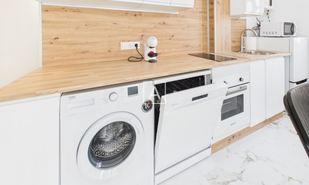 Revente - Appartement -
Torrevieja - Centro Torrevieja