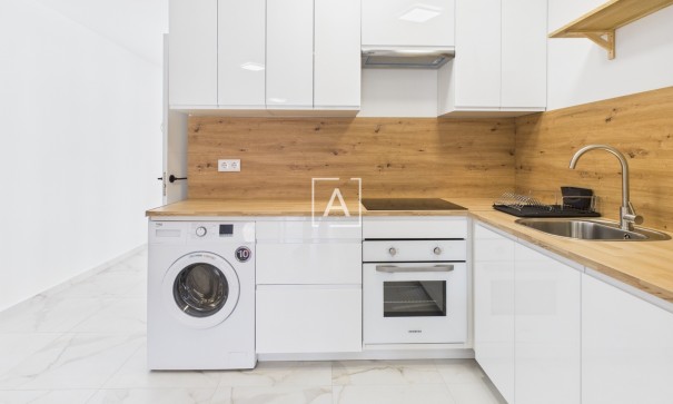 Sale - Apartment Flat -
Torrevieja - Torrevieja Centro