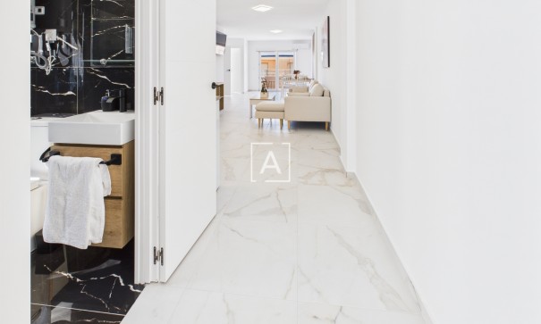 Sale - Apartment Flat -
Torrevieja - Torrevieja Centro