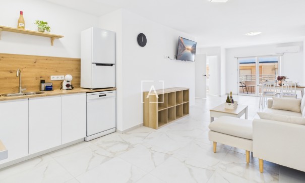 Sale - Apartment Flat -
Torrevieja - Torrevieja Centro