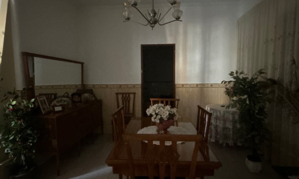 Revente - Maison de ville -
Benejúzar