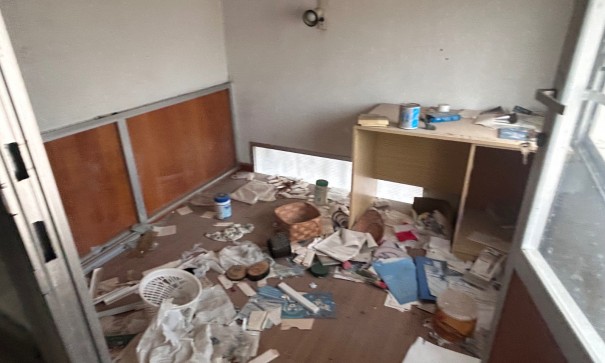 Herverkoop - Commercieel (6) -
Jacarilla