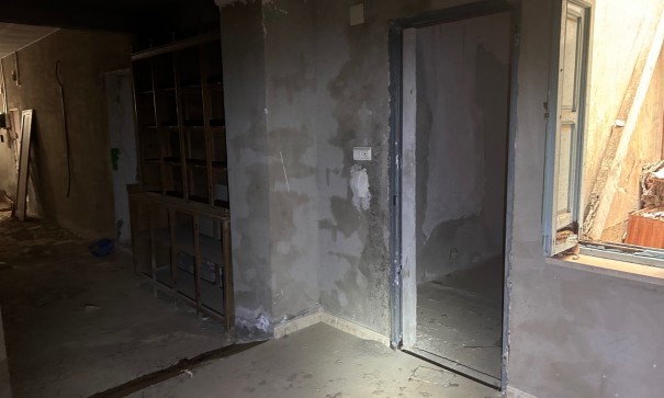 Herverkoop - Commercieel (6) -
Jacarilla