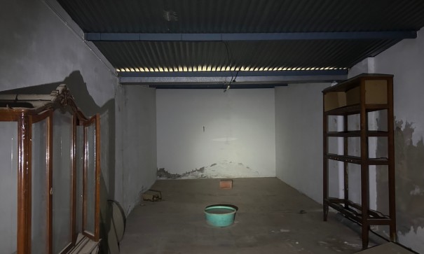 Herverkoop - Commercieel (6) -
Jacarilla