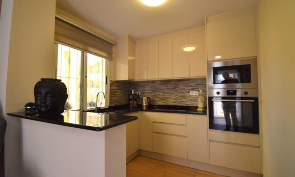 Resale - Freistehende Villa -
Orihuela Costa - Villamartin