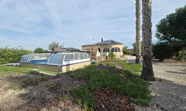 Sale - Finca Country Property -
Dolores