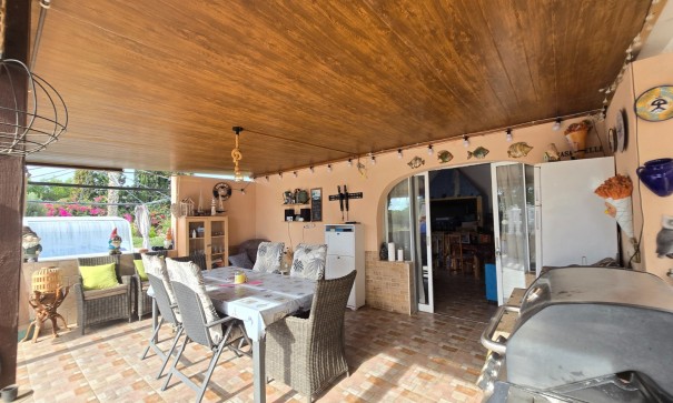 Sale - Finca Country Property -
Dolores