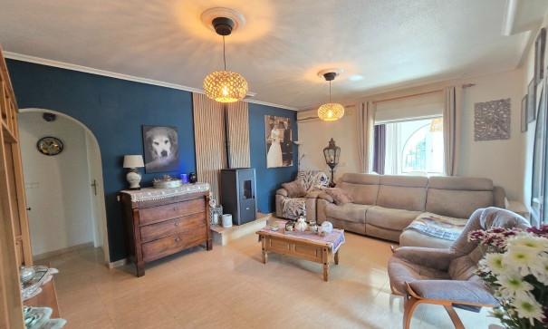 Sale - Finca Country Property -
Dolores