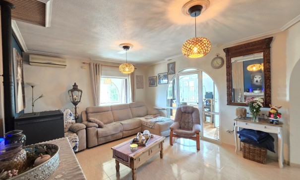 Sale - Finca Country Property -
Dolores