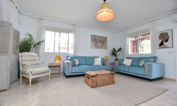 Återförsäljning - Radhus -
Ciudad Quesada - Rojales - Dona Pepa