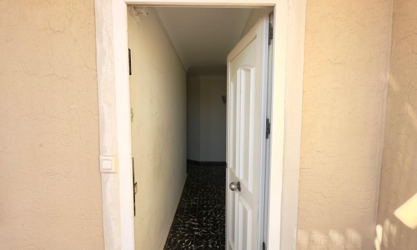 Resale - Wohnung Appartement -
Torrevieja - Zona los Frutales