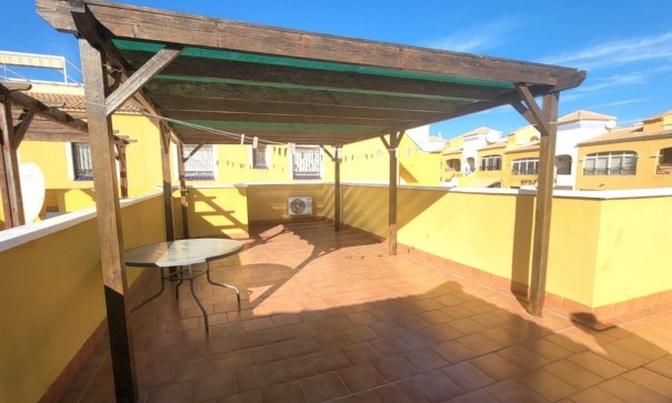 Resale - Stadthaus -
Los Montesinos - Los Montesinos - Urb. La Herrada