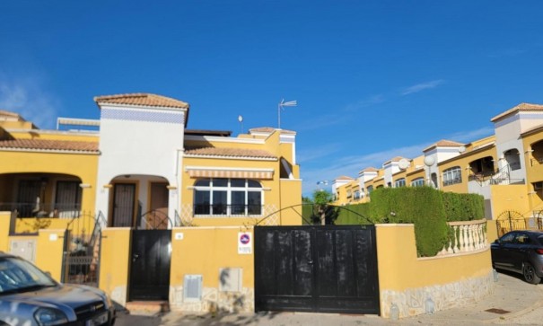 Resale - Stadthaus -
Los Montesinos - Los Montesinos - Urb. La Herrada