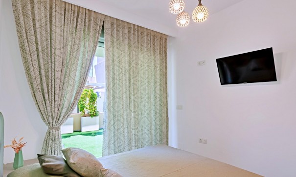 Resale - Freistehende Villa -
Pilar de la Horadada - Pueblo Latino