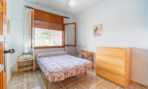 Sale - Town house -
Pilar de la Horadada - Pinar de Campoverde