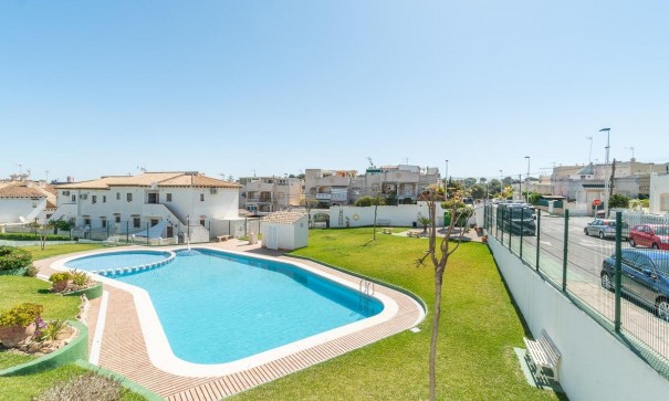 Sale - Apartment Flat -
Torrevieja - Los balcones