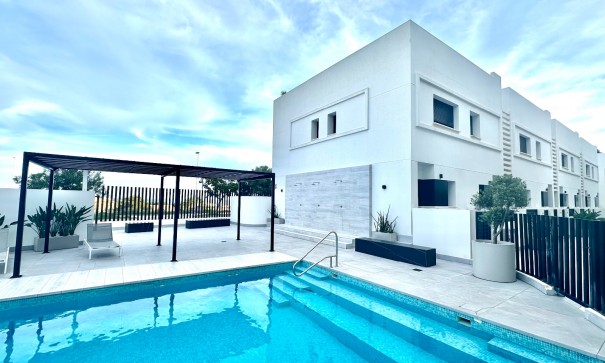 Videresalg - Lejlighed lejlighed -
Guardamar del Segura - Guardamar De La Segura