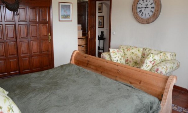 Resale - Freistehende Villa -
Daya Vieja