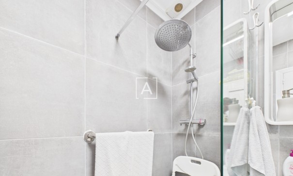 Sale - Semi Detached Villa -
Pinar de Campoverde