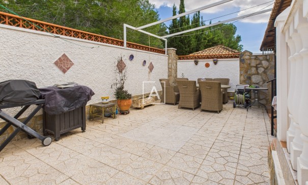 Sale - Semi Detached Villa -
Pinar de Campoverde