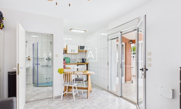 Sale - Semi Detached Villa -
Pinar de Campoverde