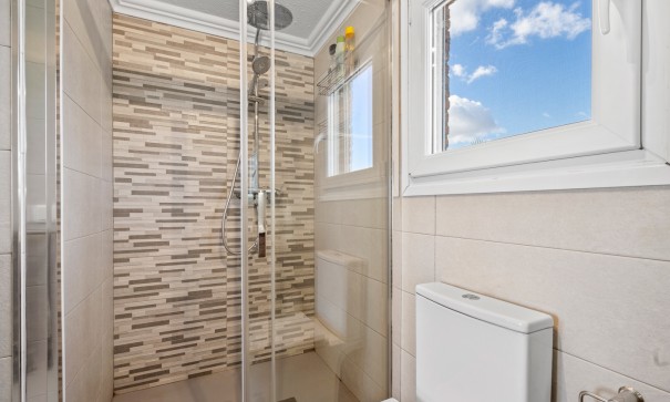 Videresalg - Byhus -
Orihuela Costa - Los Dolses