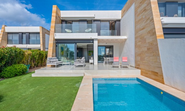 Videresalg - Byhus -
Orihuela Costa - Los Dolses