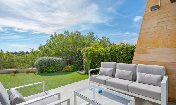 Videresalg - Byhus -
Orihuela Costa - Los Dolses