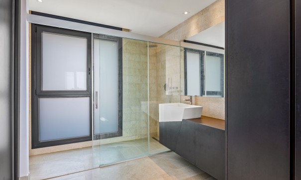 Videresalg - Byhus -
Orihuela Costa - Los Dolses