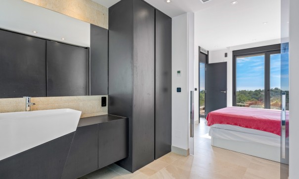 Videresalg - Byhus -
Orihuela Costa - Los Dolses