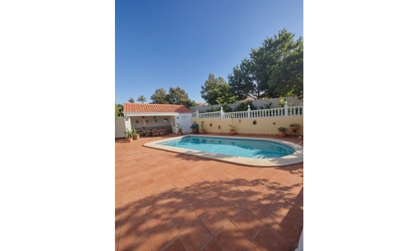 Sale - Detached Villa -
San Miguel de Salinas