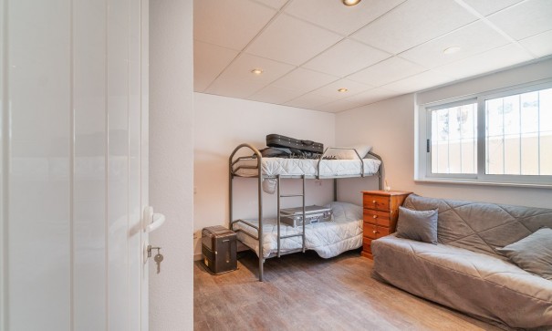 Resale - Freistehende Villa -
San Miguel de Salinas - San Miguel Salinas