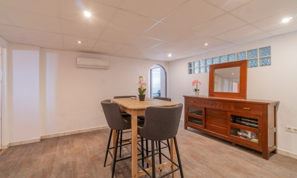 Resale - Freistehende Villa -
San Miguel de Salinas - San Miguel Salinas