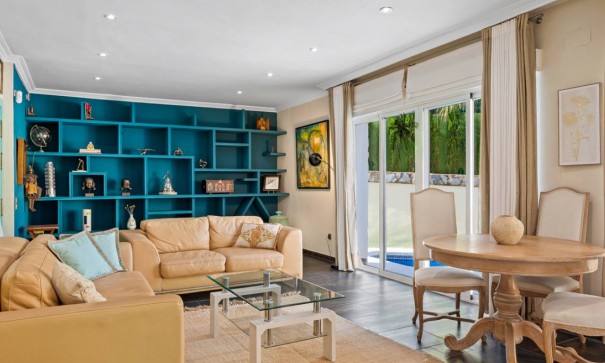 Sprzedaż - Willa wolnostojąca -
Algorfa - Castillo de montemar