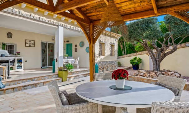 Sprzedaż - Willa wolnostojąca -
Algorfa - Castillo de montemar