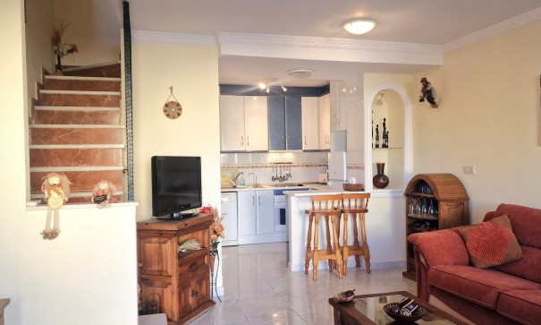 Herverkoop - Stadswoning -
Orihuela Costa