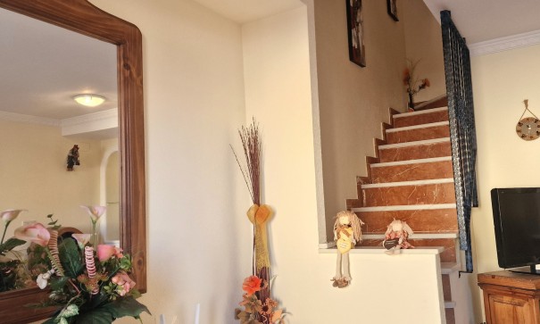 Herverkoop - Stadswoning -
Orihuela Costa