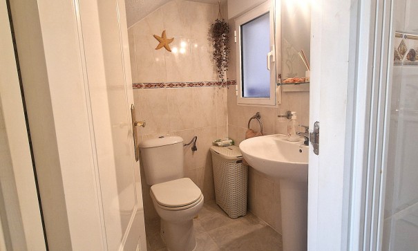 Herverkoop - Stadswoning -
Orihuela Costa