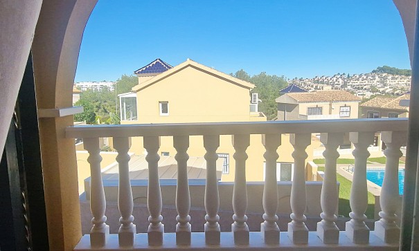 Herverkoop - Stadswoning -
Orihuela Costa