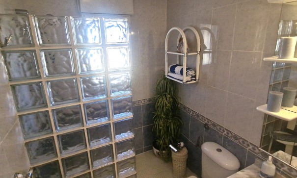 Herverkoop - Stadswoning -
Orihuela Costa