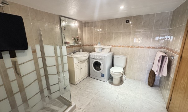 Återförsäljning - Fristående villa -
Villamartín