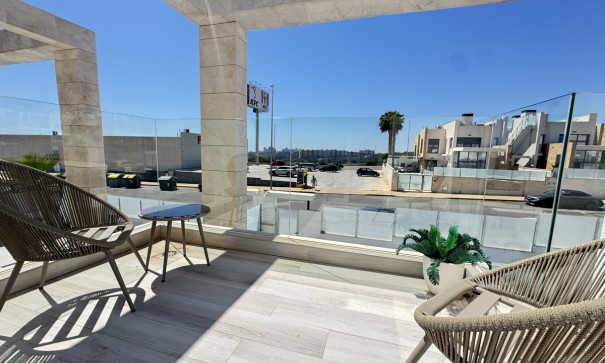 Sale - Detached Villa -
Lomas de Cabo Roig