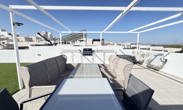 Resale - Freistehende Villa -
Villamartín