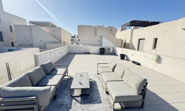 Sale - Detached Villa -
Villamartín - V