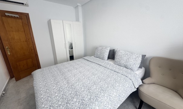 Videresalg - Fritliggende villa -
Villamartín