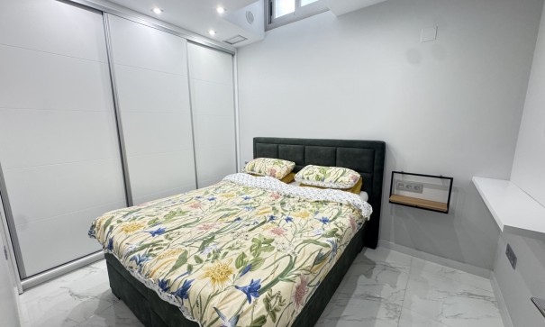 Återförsäljning - Fristående villa -
Villamartín