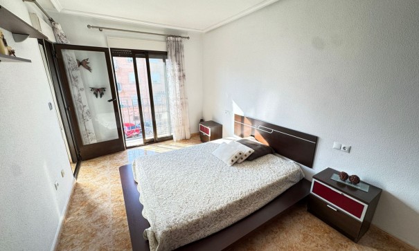 Återförsäljning - Radhus -
San Miguel de Salinas